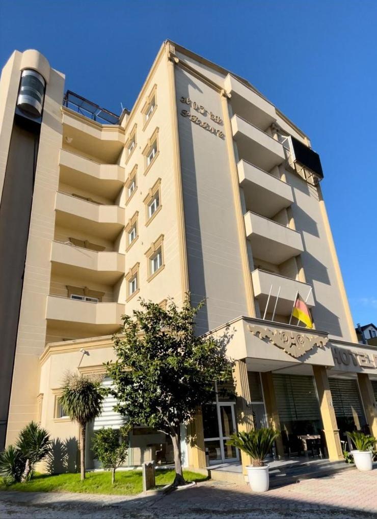 Hotel Princ غوليم المظهر الخارجي الصورة